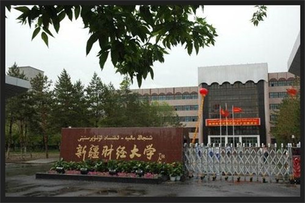 雷柏科技(002577SZ)发布半年度业绩,净利润289058万元,同比下降448%